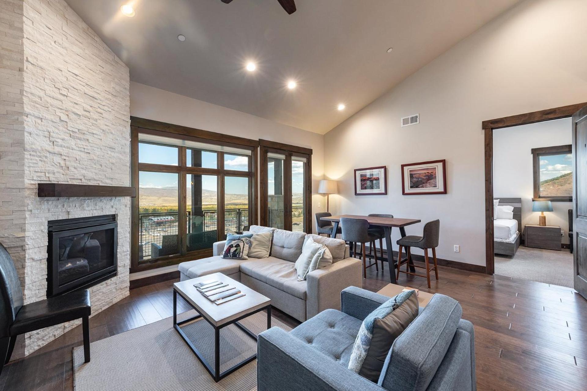 Blackstone Luxury 2Br, Walk To Skiing At Cabriolet, Mountain View, Shared Pool And Hot Tub, Gym 파크 시티 외부 사진