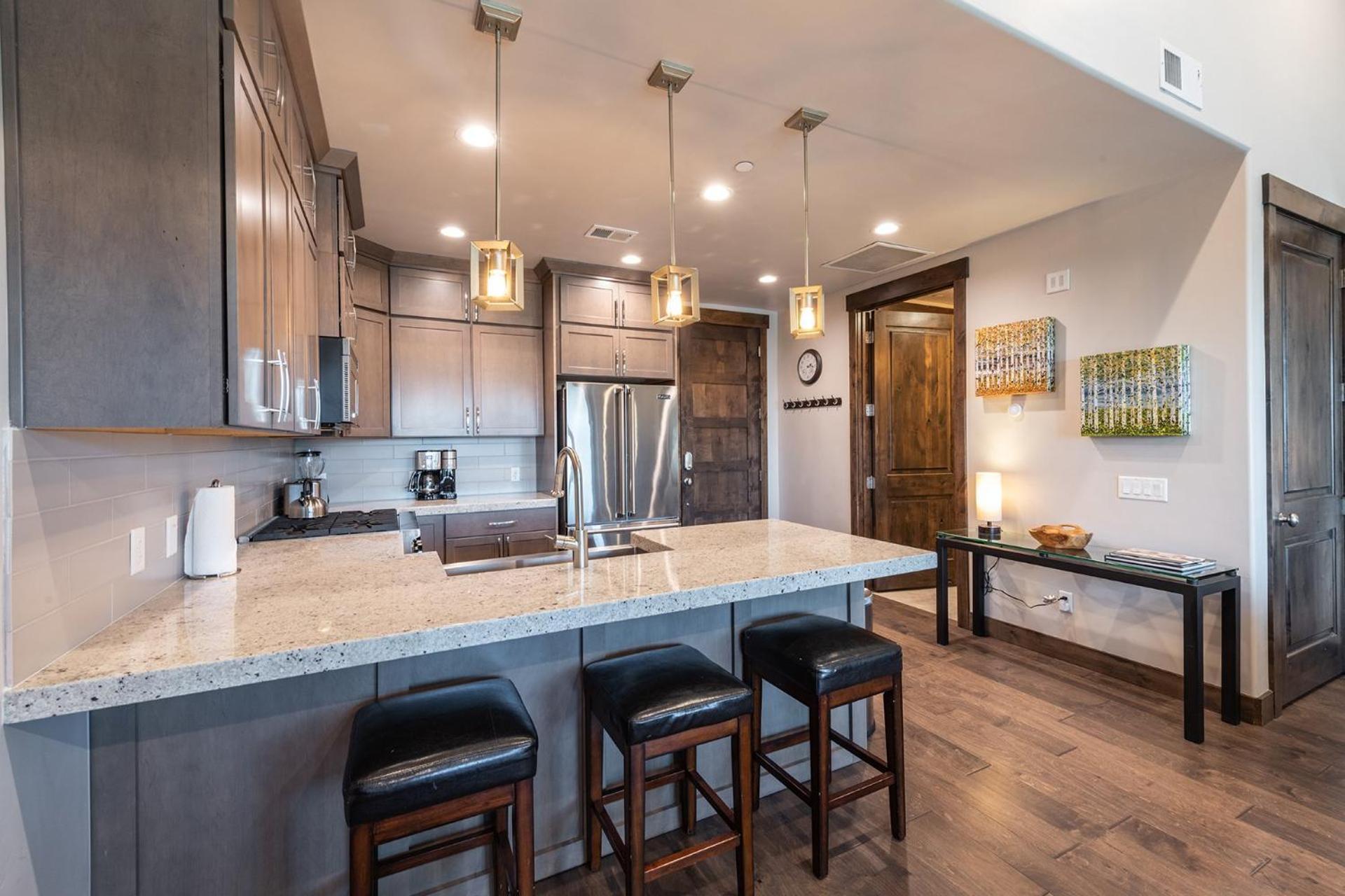 Blackstone Luxury 2Br, Walk To Skiing At Cabriolet, Mountain View, Shared Pool And Hot Tub, Gym 파크 시티 외부 사진